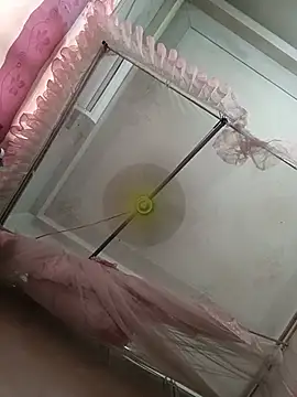 ladzy sexy online show from 6, 6, 2026