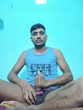 Snapshot of BiggerDickGuy chatting on 27, 2, 2026 BiggerDickGuy online show from 27, 2, 2026