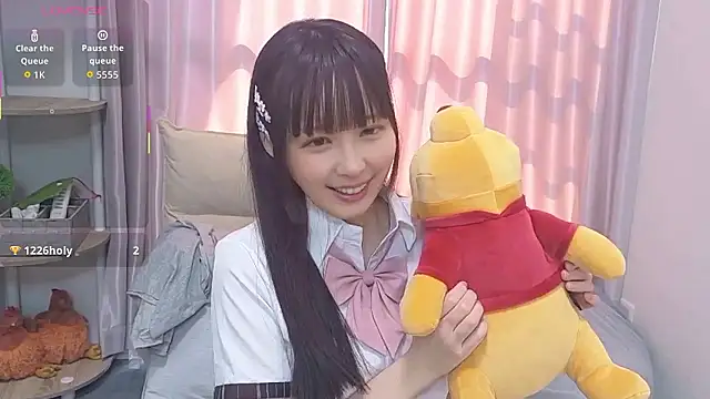 mai-chan  online show from 18, 2, 2026
