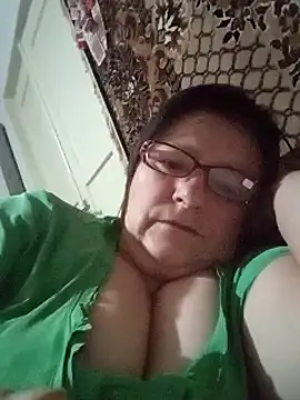 Snapshot of MilaCold5443 chatting on 2, 3, 2026 MilaCold5443 online show from 2, 3, 2026