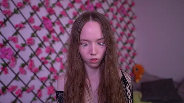 Petite Polly online show from 23, 10, 2025