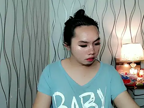 im ursweetheart online show from 19, 10, 2025
