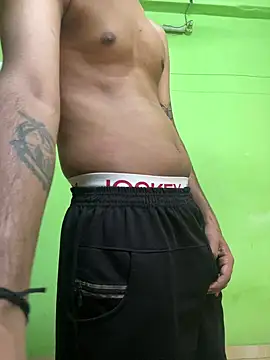 Snapshot of foxythebold chatting on 22, 10, 2025 foxythebold online show from 22, 10, 2025