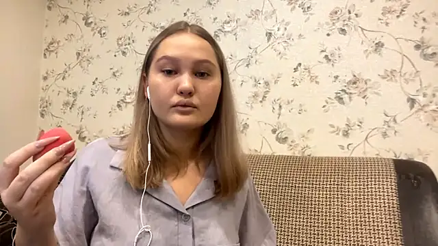 Snapshot of Ohendraper chatting on 20, 10, 2025 Ohendraper online show from 20, 10, 2025