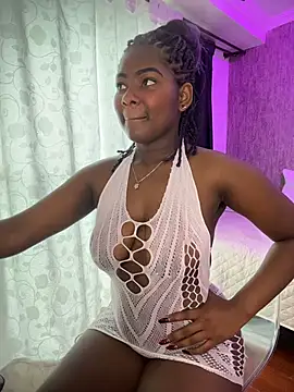 Snapshot of KarinaFlowers_ chatting on 2, 7, 2026 KarinaFlowers online show from 2, 7, 2026