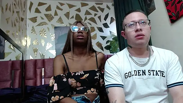 ashanti-and-alejo online show from 18, 10, 2025