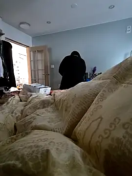 Snapshot of toyboyfin chatting on 11, 10, 2025 toyboyfin online show from 11, 10, 2025