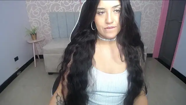 ailyn ch1 online show from 25, 10, 2025