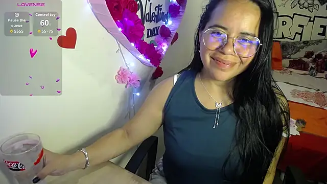 Snapshot of Miss__kendra_ chatting on 24, 2, 2026 Miss kendra online show from 24, 2, 2026