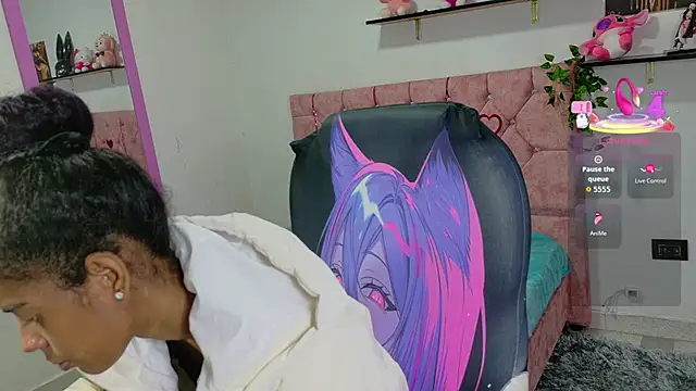 Snapshot of thianahorny chatting on 28, 3, 2026 thianahorny online show from 28, 3, 2026