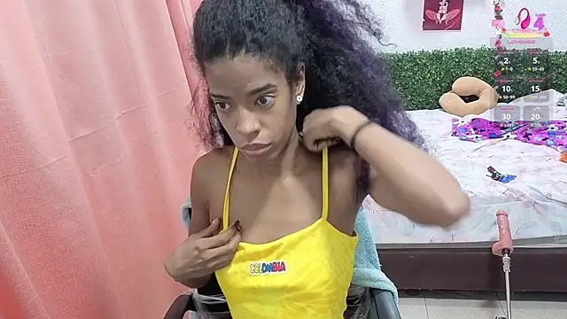 thianahorny online show from 23, 6, 2026
