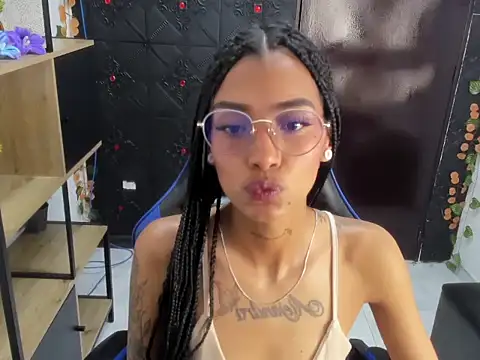 KarlaSlutSkinny   online show from 6, 5, 2026