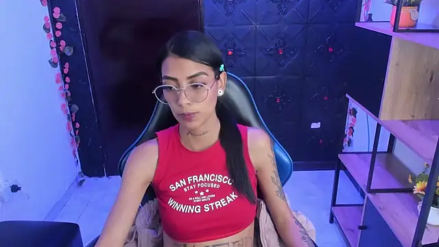 KarlaSlutSkinny   online show from 21, 7, 2026