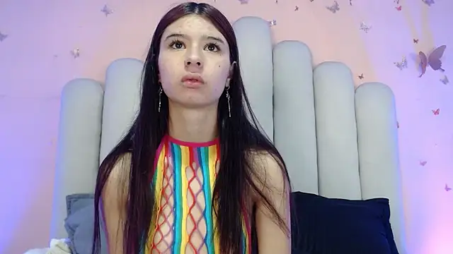 Snapshot of SweetRenata_ chatting on 11, 10, 2025 SweetRenata online show from 11, 10, 2025