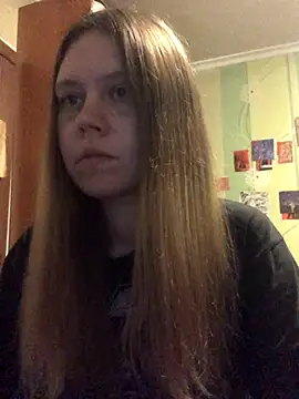 LunaVirelle online show from 6, 11, 2025