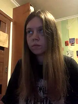 LunaVirelle online show from 15, 11, 2025