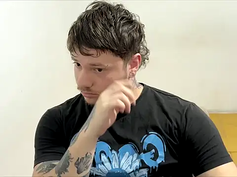 Snapshot of Skol_100802 chatting on 30, 3, 2026 Skol 100802 online show from 30, 3, 2026