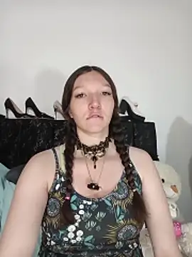 Snapshot of Lucy_colee chatting on 7, 3, 2026 Lucy colee online show from 7, 3, 2026