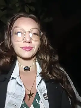 Snapshot of Lucy_colee chatting on 14, 3, 2026 Lucy colee online show from 14, 3, 2026