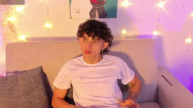 lua boy online show from 11, 5, 2026