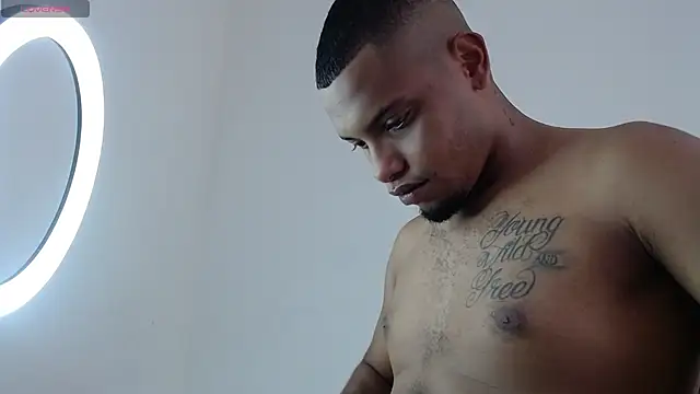 Snapshot of drako_monster chatting on 22, 10, 2025 drako monster online show from 22, 10, 2025