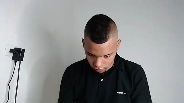 Snapshot of drako_monster chatting on 10, 11, 2025 drako monster online show from 10, 11, 2025