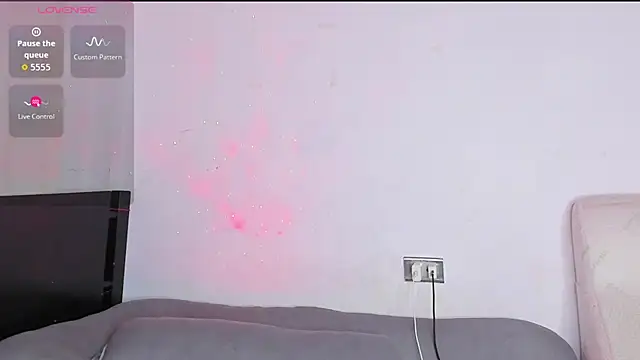 Nyxaraa online show from 14, 11, 2025