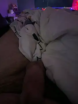 Snapshot of Beastyfuck chatting on 18, 12, 2025 Beastyfuck online show from 18, 12, 2025