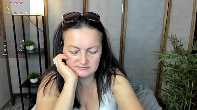 Snapshot of hottyannaa chatting on 20, 10, 2025 hottyannaa online show from 20, 10, 2025