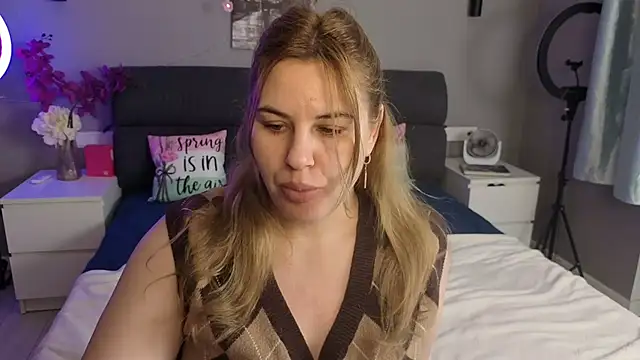 Passion-Blondy online show from 11, 5, 2026