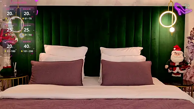 ClaireMathis online show from 19, 12, 2025