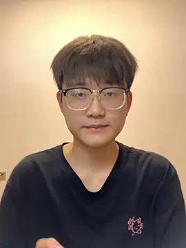 Snapshot of KK-cuteboy chatting on 8, 10, 2025 KK-cuteboy online show from 8, 10, 2025