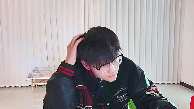 KK-cuteboy online show from 22, 4, 2026