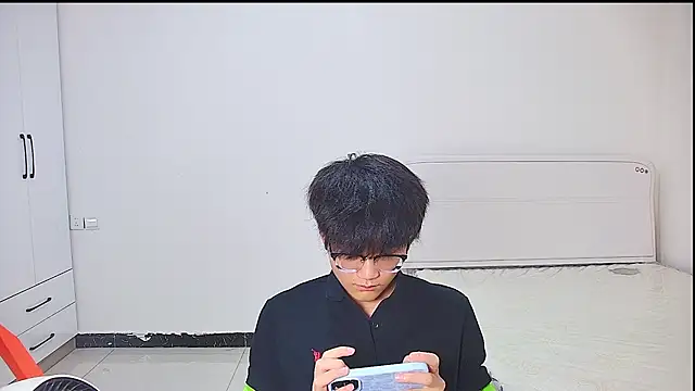 KK-cuteboy online show from 24, 5, 2026