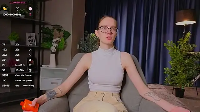 Snapshot of AiFusch chatting on 18, 3, 2026 AiFusch online show from 18, 3, 2026