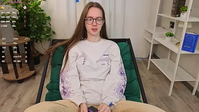 Snapshot of AiFusch chatting on 7, 4, 2026 AiFusch online show from 7, 4, 2026