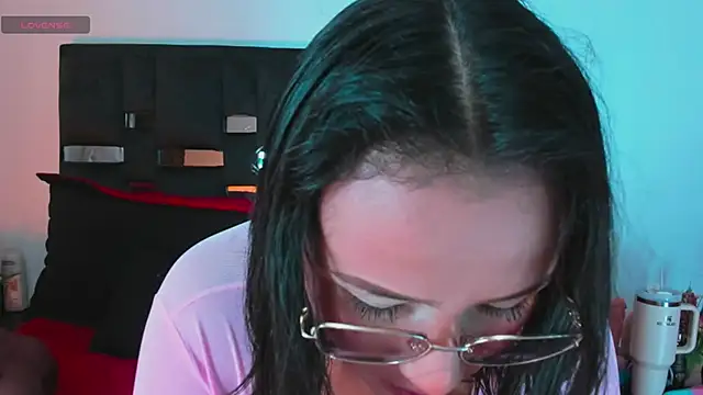 SussySunny  online show from 27, 5, 2026