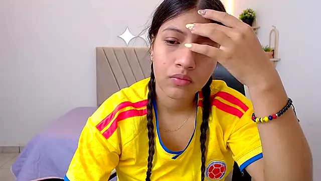 Snapshot of zara_cute chatting on 27, 6, 2026 zara cute online show from 27, 6, 2026