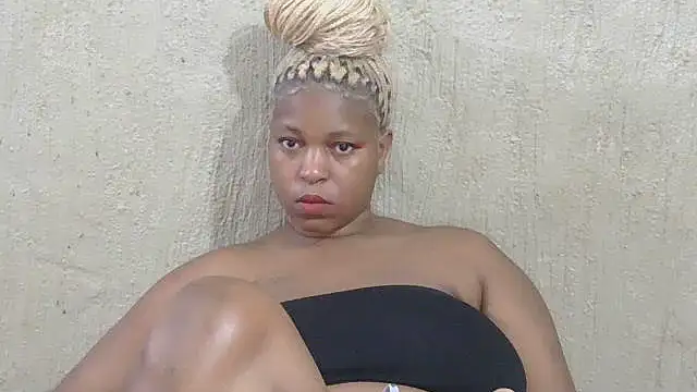 ZuriVixen online show from 16, 10, 2025