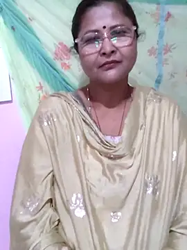 naina5 online show from 11, 10, 2025