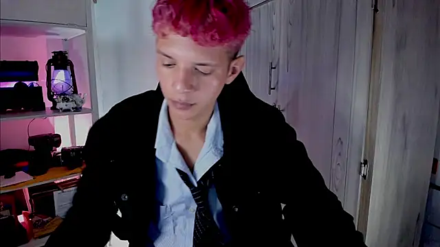 tylernova online show from 21, 11, 2025