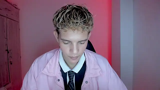 tylernova online show from 4, 2, 2026