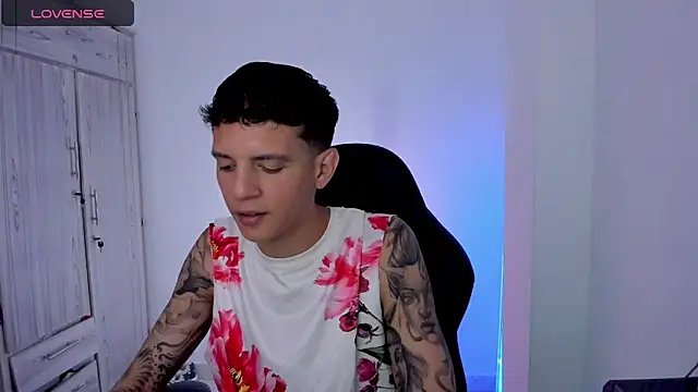 tylernova online show from 10, 5, 2026