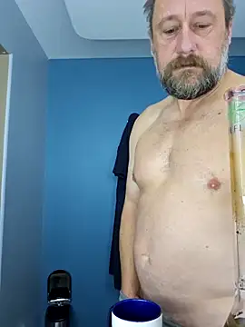 akstr8 online show from 13, 10, 2025