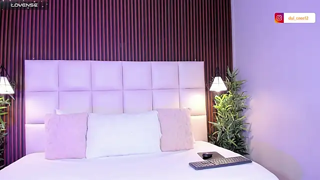 VanneCamiel online show from 6, 1, 2026