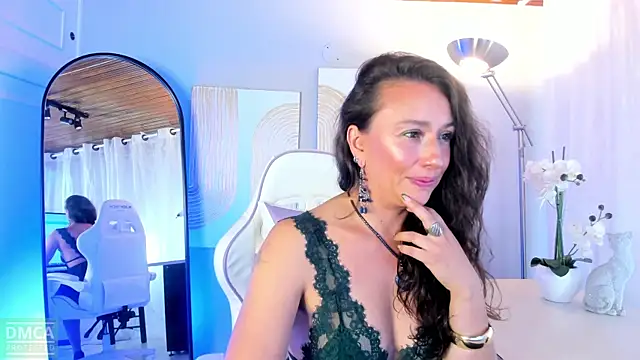 indigo wild  online show from 5, 1, 2026