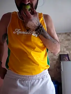 Snapshot of Nateskp_1 chatting on 22, 10, 2025 Nateskp 1 online show from 22, 10, 2025