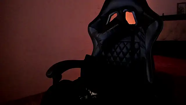 Sara Roades online show from 5, 12, 2025