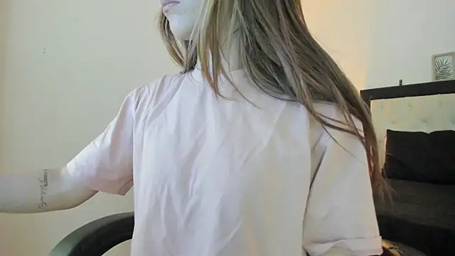 Sara Roades online show from 20, 12, 2025