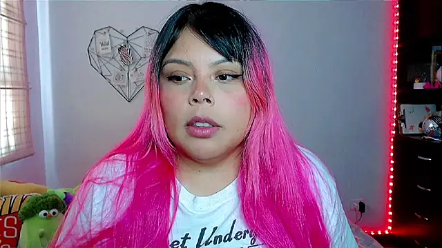 EllieMoonX online show from 9, 1, 2026